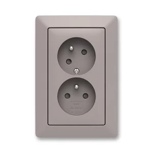 Dvojzásuvka Zoni greige/bílá natočená, clonky ABB 5513T-C02357 144