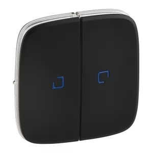 Kryt vypínače dvojitý Valena Allure v černé barvě s průzorem od značky Legrand je ideální volbou pro moderní interiéry, kde se elegance snoubí s praktičností. Vyrobený z kvalitního materiálu, zaručuje dlouhou životnost a odolnost vůči opotřebení. Jeho minimalistický design snadno zapadne do jakéhokoli stylu a jednoduchá instalace i údržba vám usnadní život. Oživte svůj domov s tímto stylovým a funkčním prvkem.