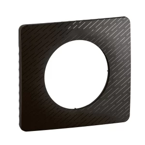 Jednonásobný rámeček Legrand Céliane v barevném provedení černá Meteor pro elegantní kompletaci vypínačů a zásuvek.