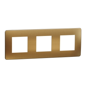 Trojrámeček Unica Studio Metal Copper/Bílý od Schneider Electric spojuje moderní design s praktickým využitím. Jeho elegantní provedení přidá vašemu interiéru nádech luxusu a vytříbeného vkusu. Vyroben z kvalitního kovu, zaručuje dlouhou životnost a snadnou instalaci. Ideální pro kombinaci s různými elektrickými zařízeními, je skvělou volbou pro každou místnost. Objevte harmonii estetiky a funkčnosti ve vašem domově.